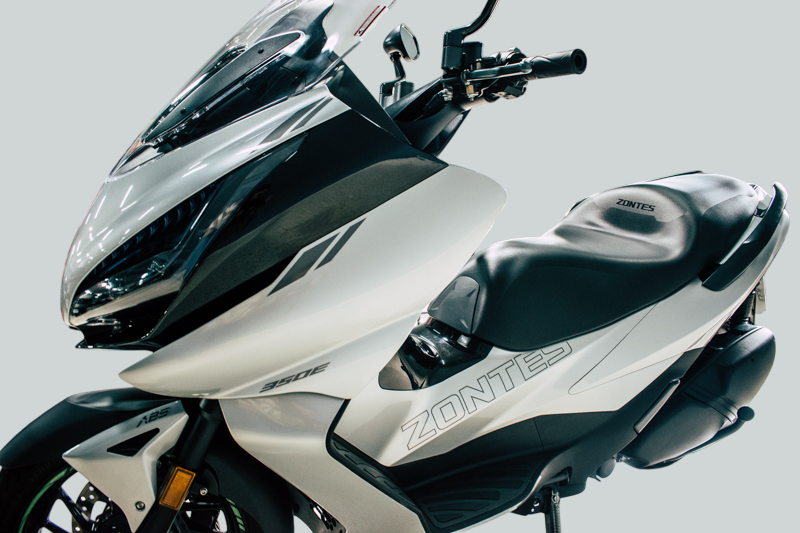 Moto Image