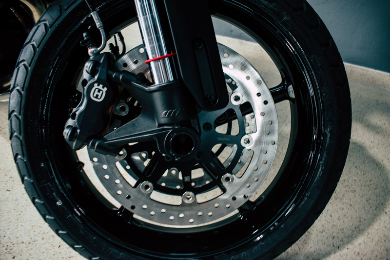 Moto Image