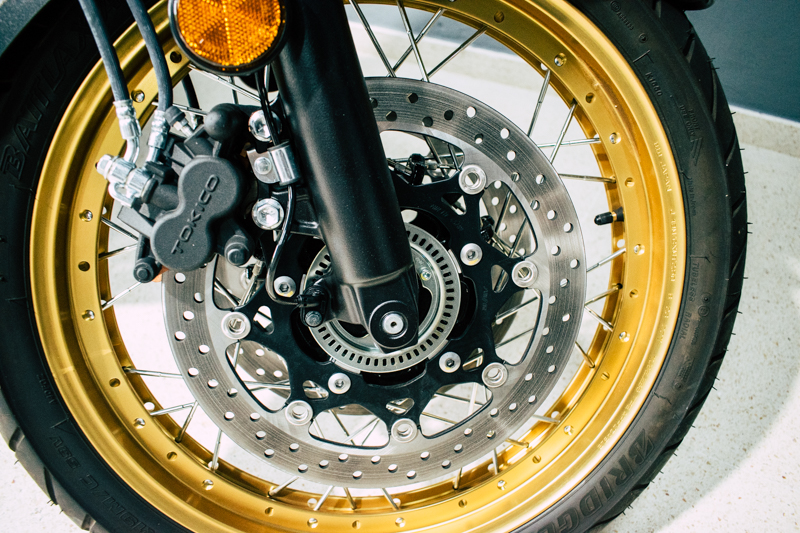 Moto Image