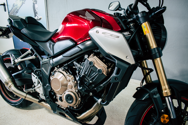 Moto Image