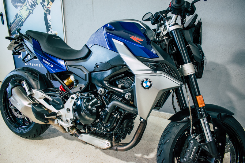 Moto Image