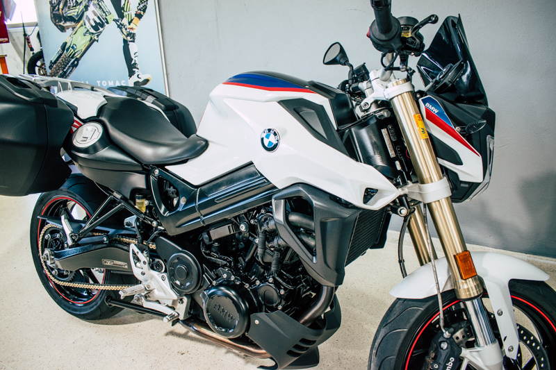 Moto Image