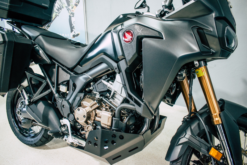 Foto 2 de HONDA CRF1000L Africa Twin Imagen de HONDA CRF1000L Africa Twin