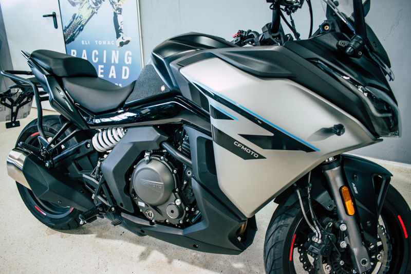 Moto Image