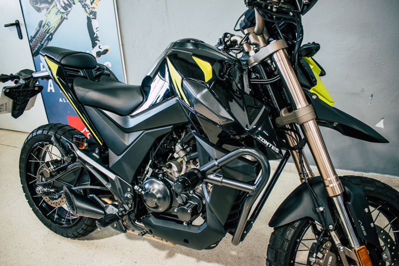 Moto Image