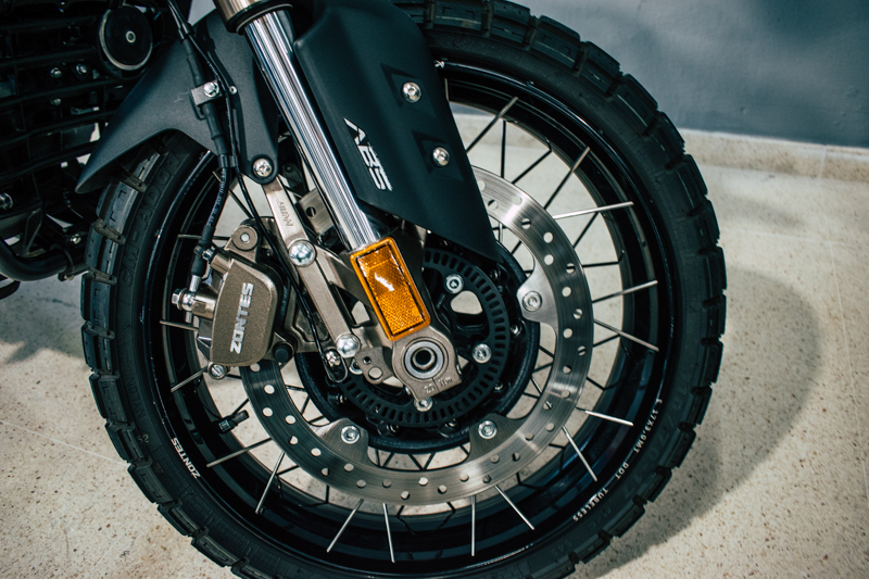 Moto Image