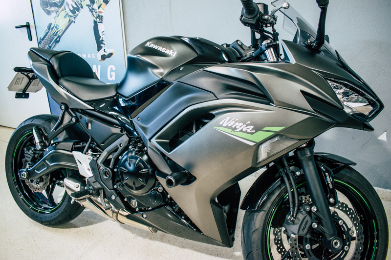 Moto Image
