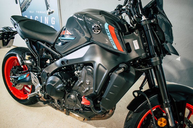 Moto Image