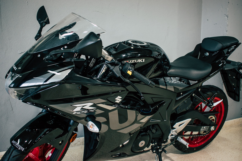 Moto Image
