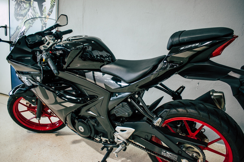 Moto Image