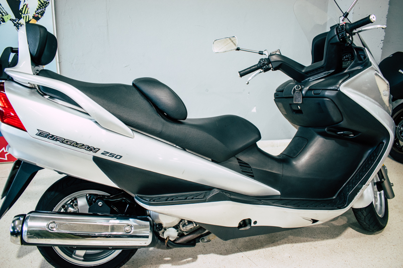 Moto Image