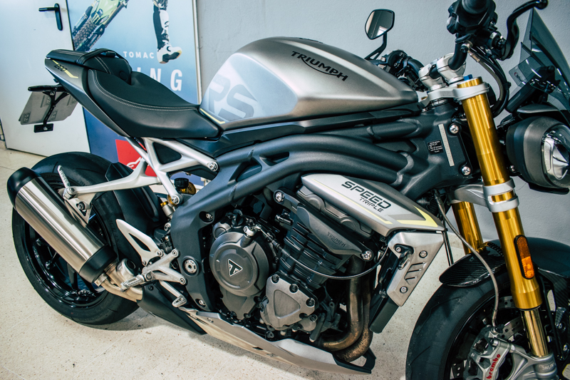 Moto Image