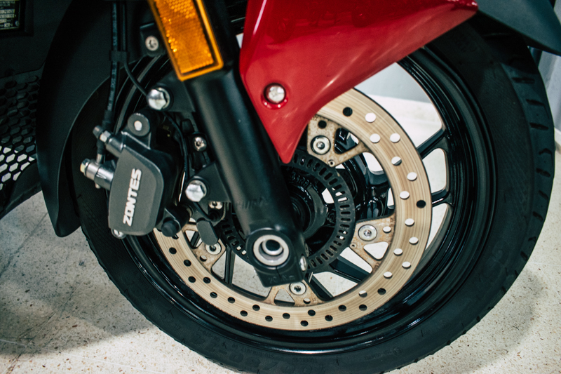 Moto Image