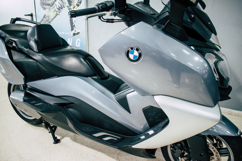 Moto Image