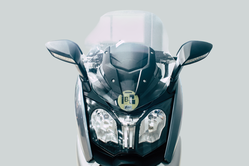 Moto Image