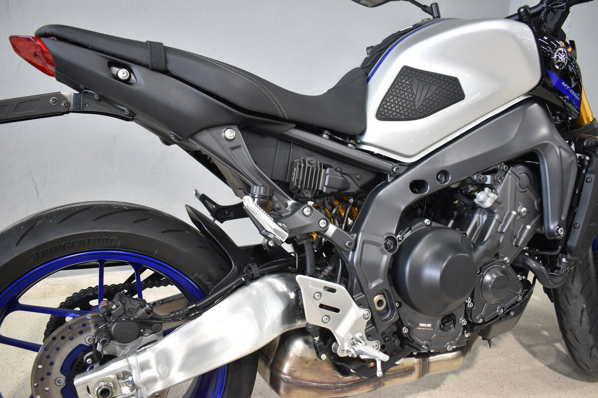 Foto 1 de YAMAHA MT-09 SP Imagen de YAMAHA MT-09 SP