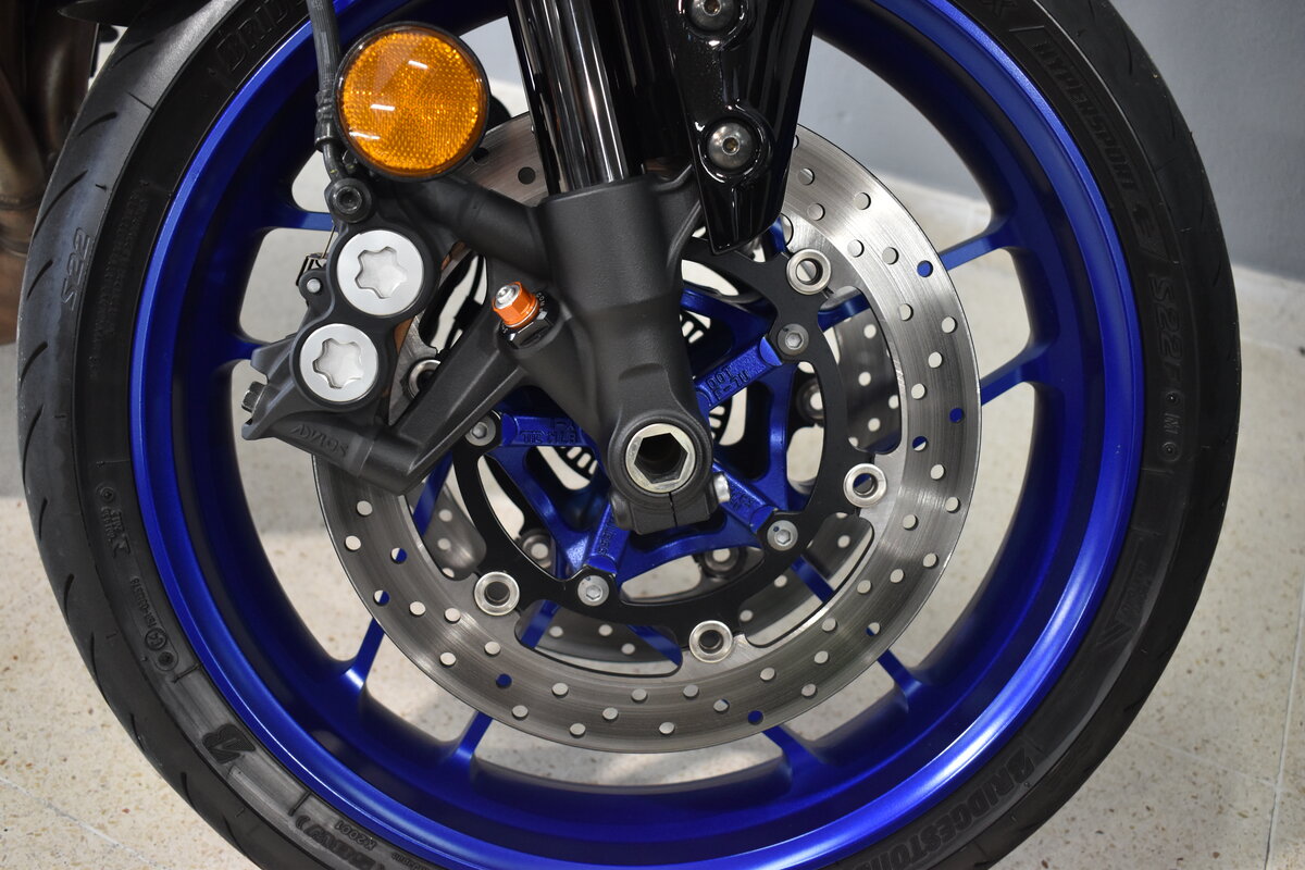 Foto 8 de YAMAHA MT-09 SP Imagen de YAMAHA MT-09 SP