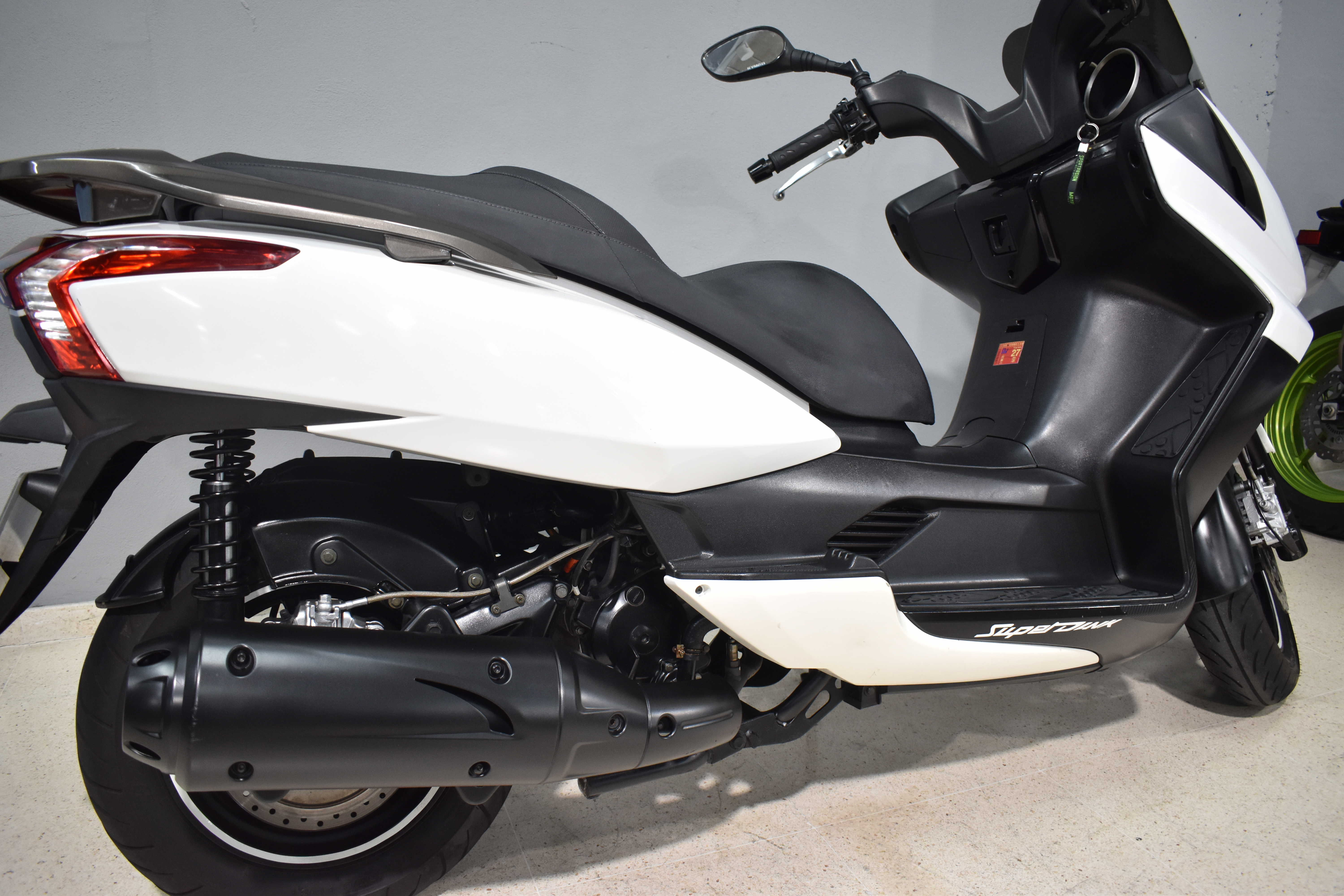 Imagenes de KYMCO SUPER DINK 125