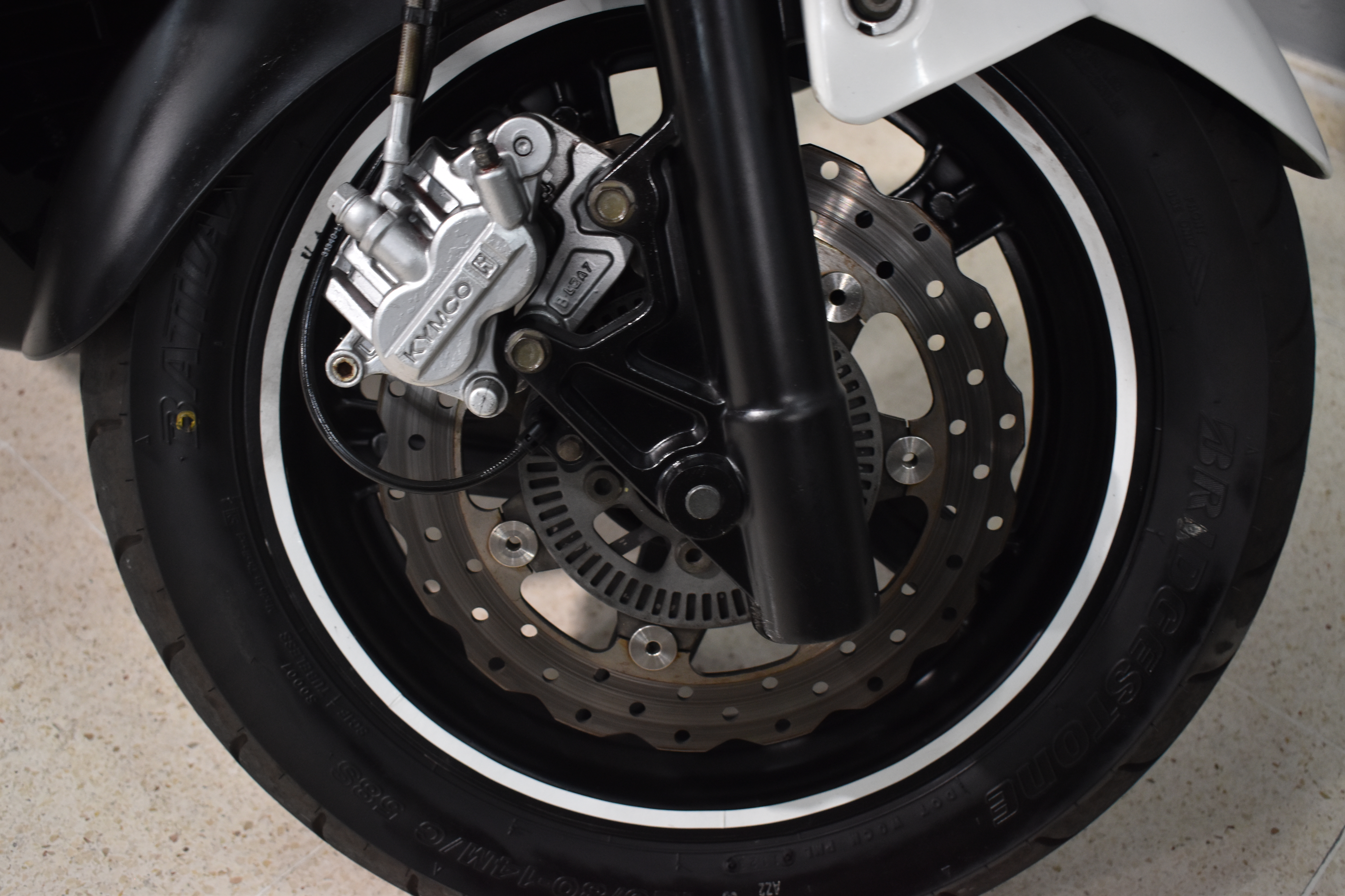 Imagenes de KYMCO SUPER DINK 125