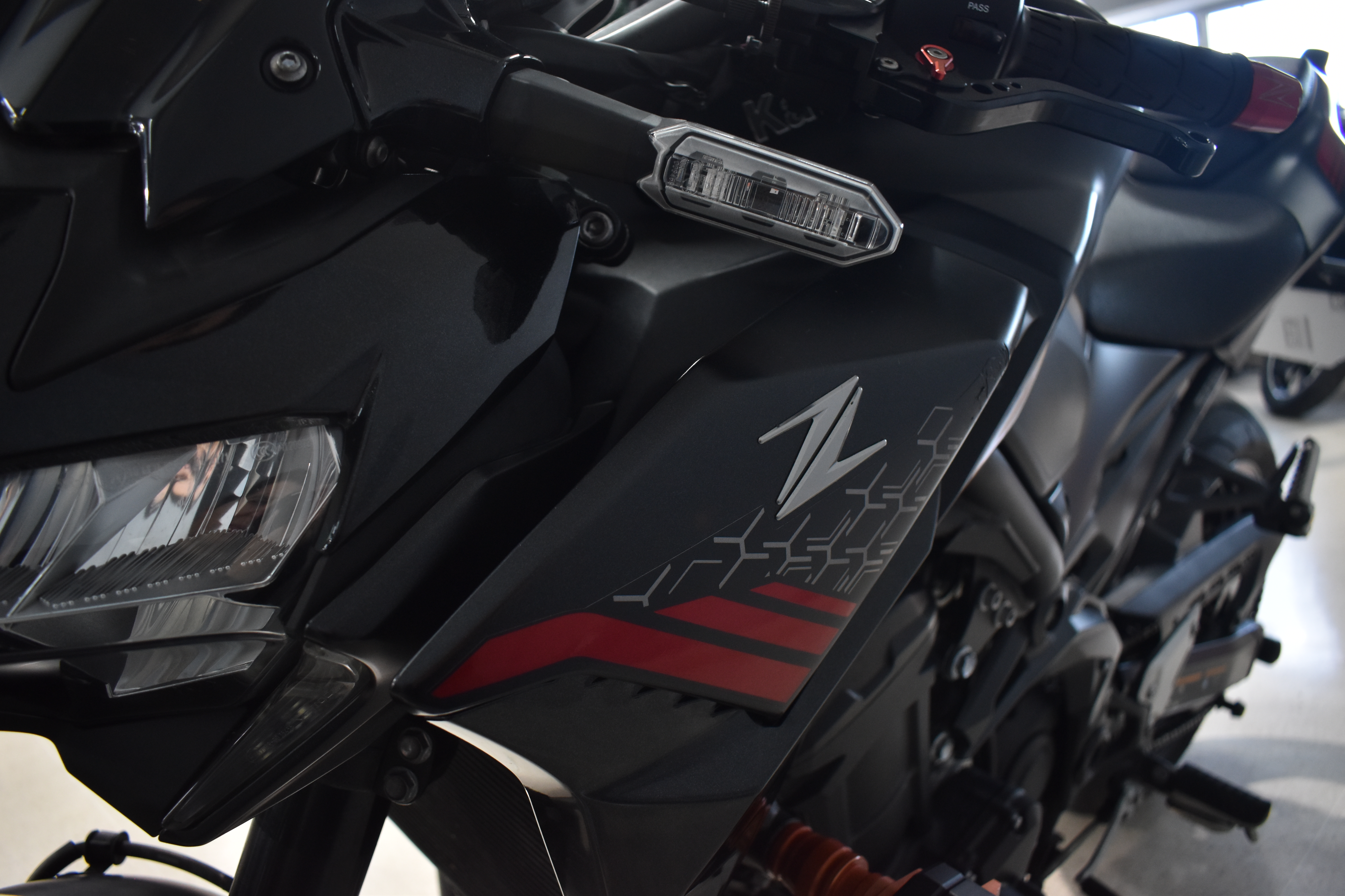 Imagenes de KAWASAKI Z 900 A2 20 - NEGRO