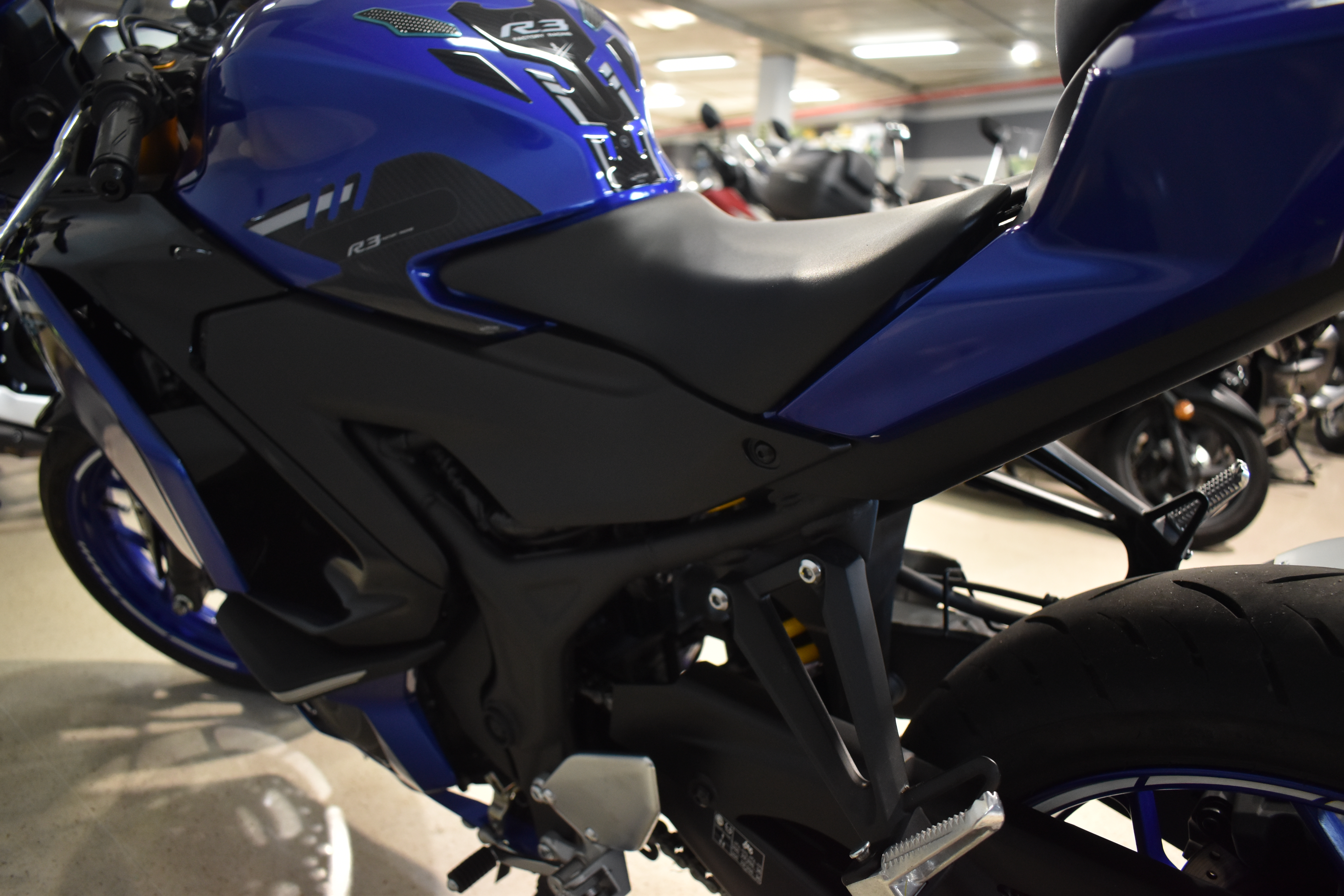 Imagenes de YAMAHA R3 (YZF 320) 25 - AZUL
