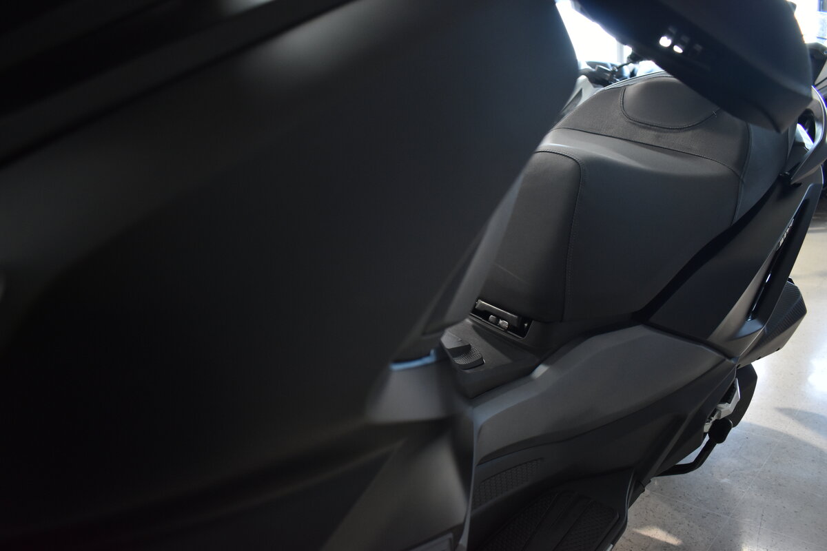 Imagenes de SYM ADX 300 TCS