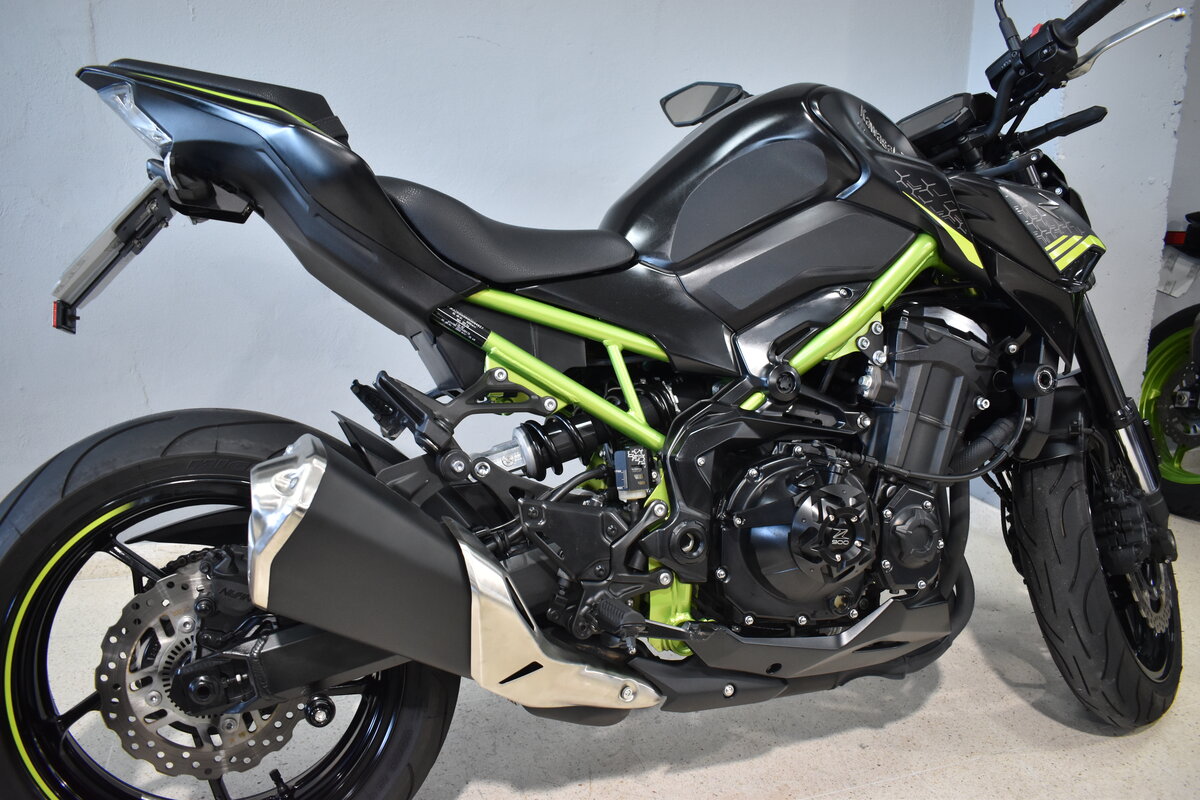 Imagenes de KAWASAKI Z 900 A2