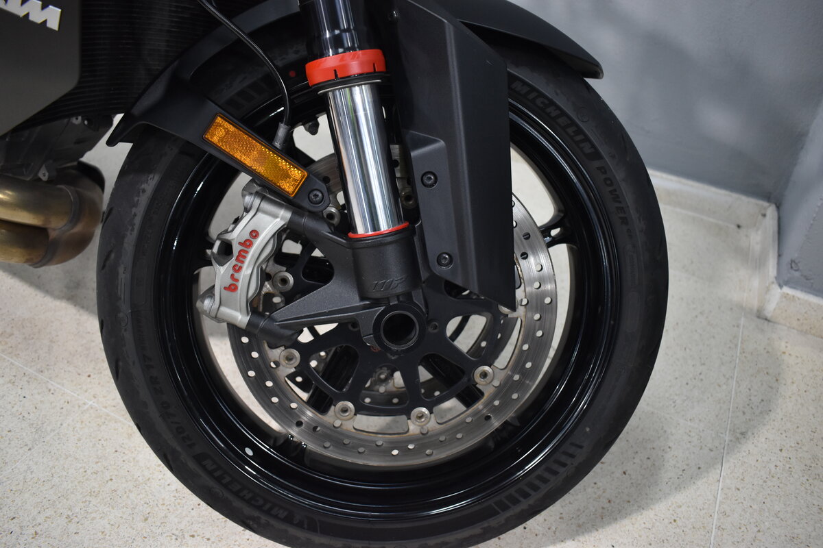 Imagenes de KTM 1390 SUPER DUKE R