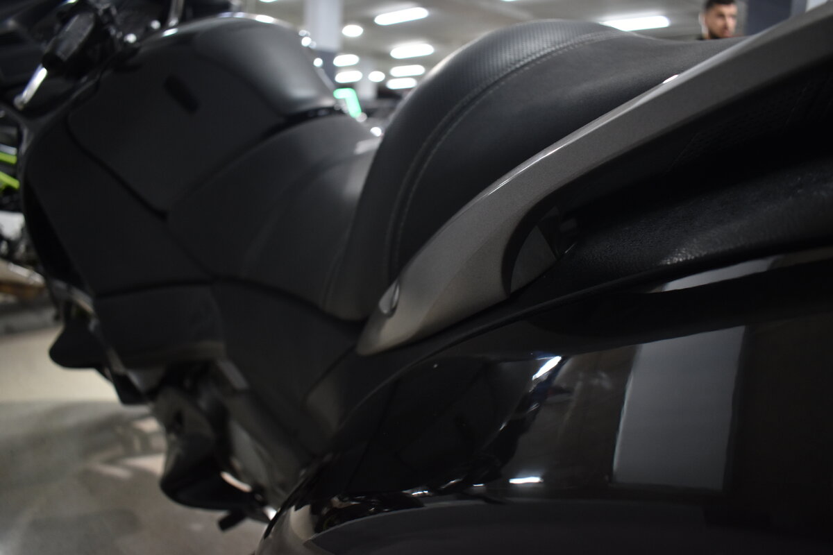 Imagenes de HONDA NT700VA