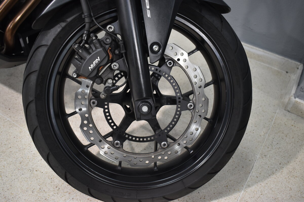 Imagenes de HONDA CB500X