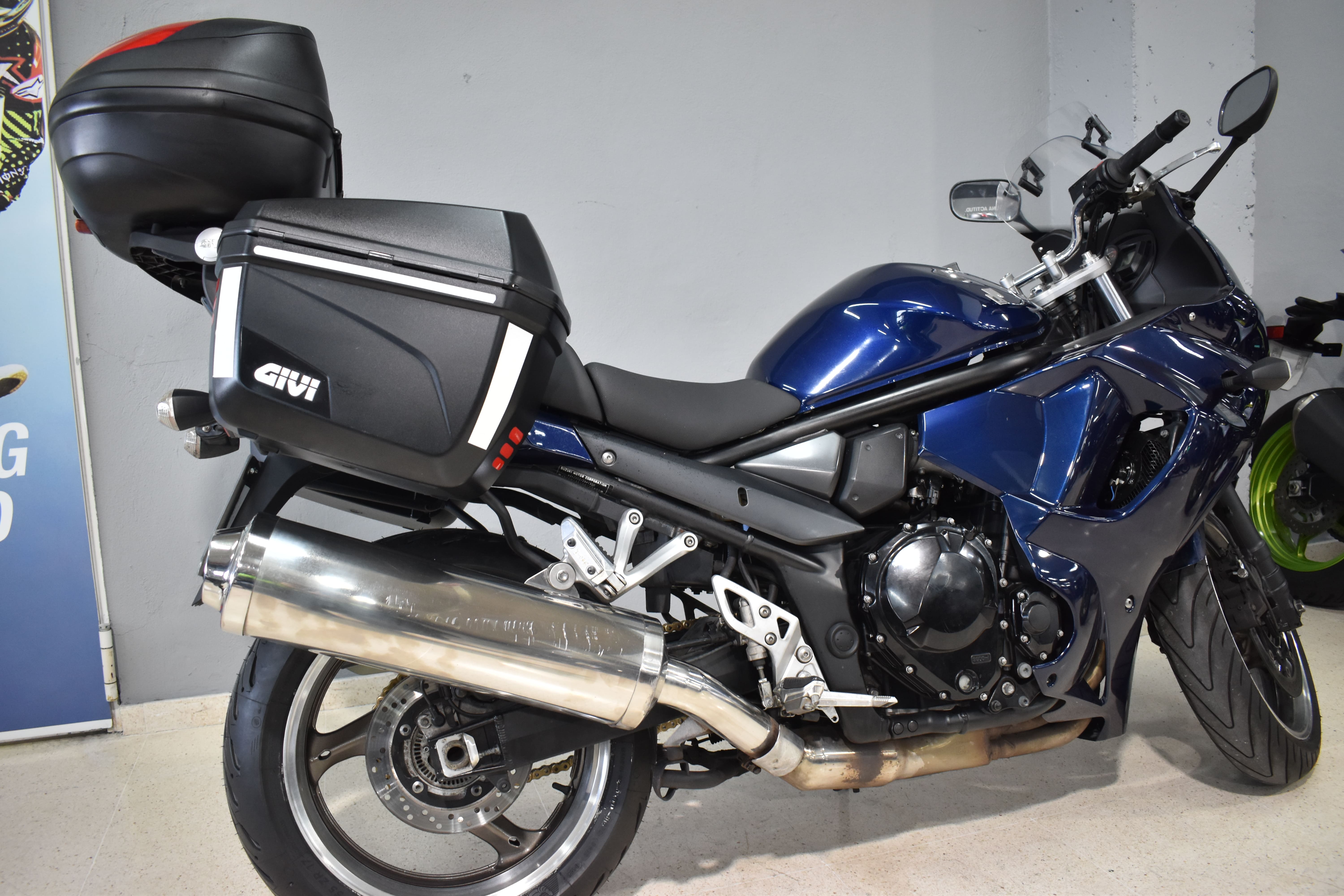 Imagenes de SUZUKI GSX 1250FA