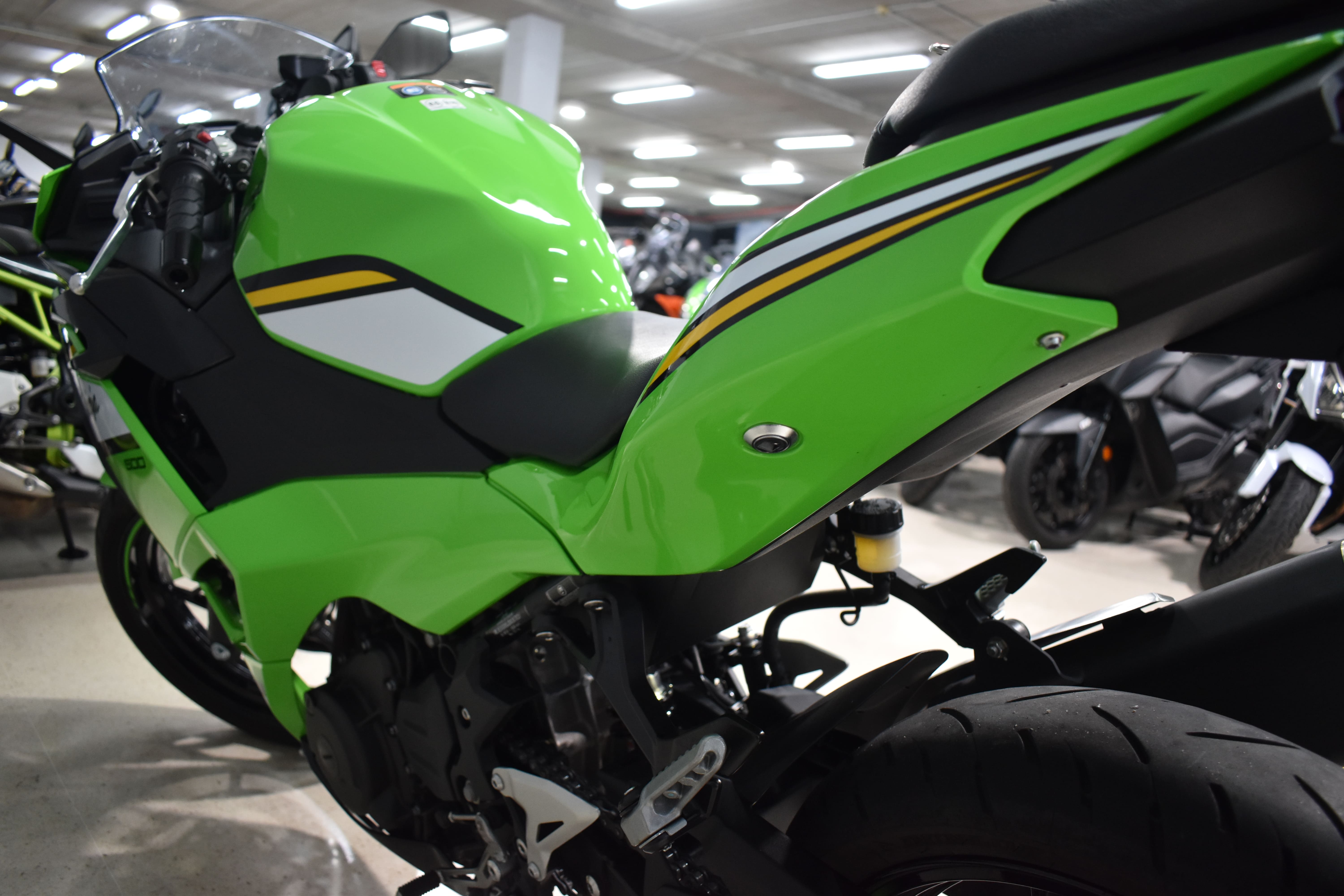 Imagenes de KAWASAKI NINJA 500 SE