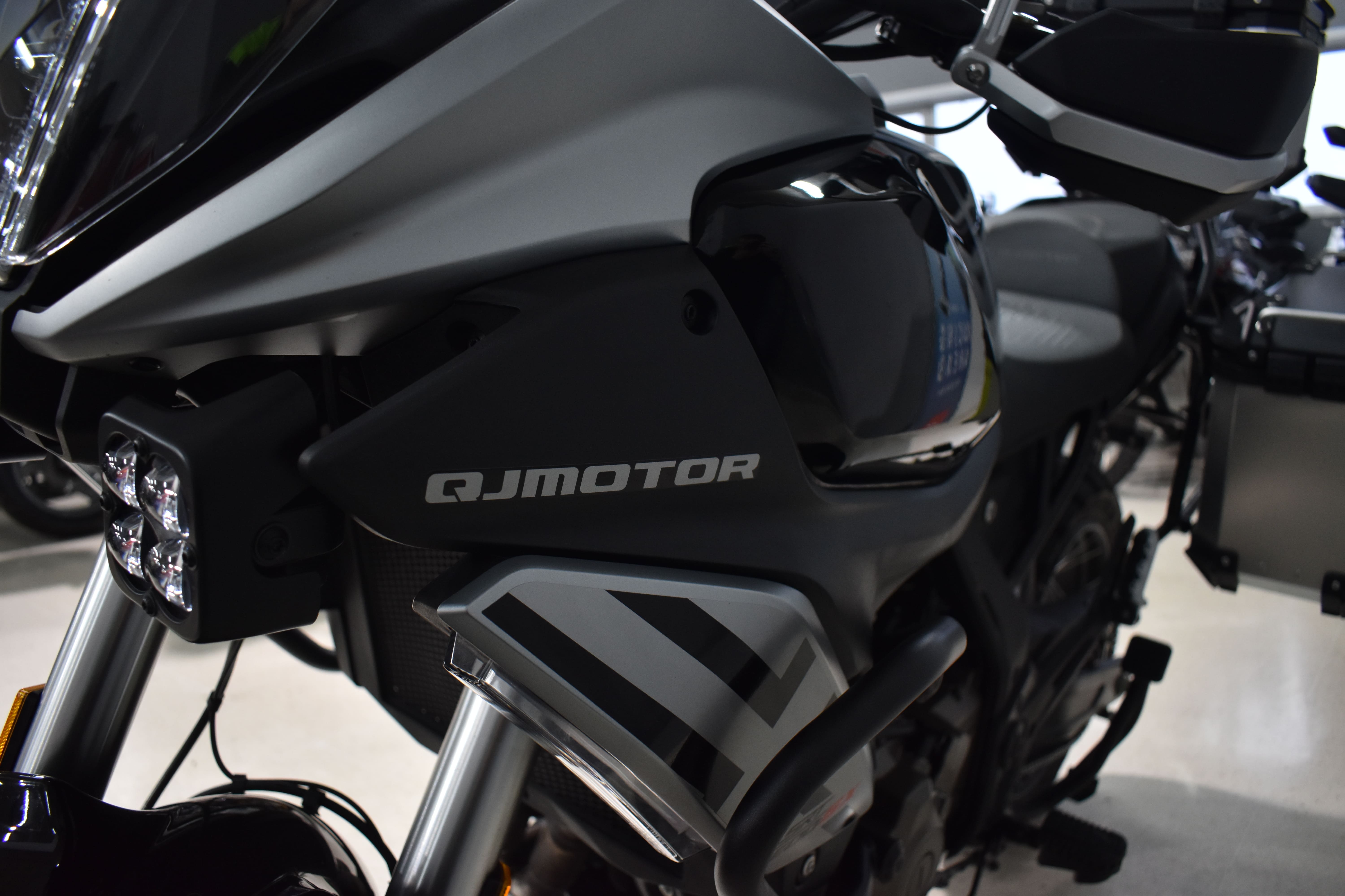 Imagen de QJMOTOR SRT 600 SX