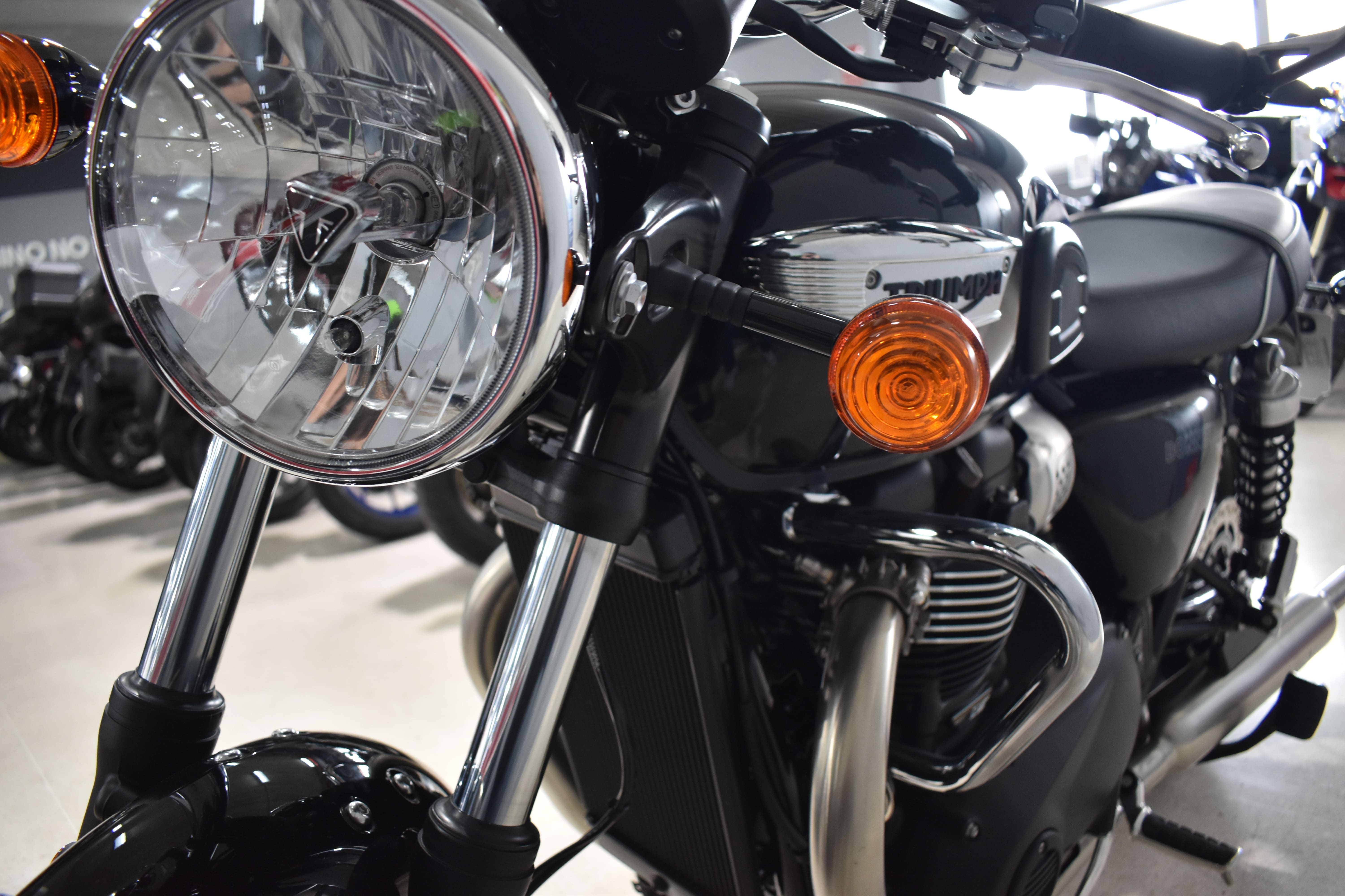 Imagen de TRIUMPH BONNEVILLE T100