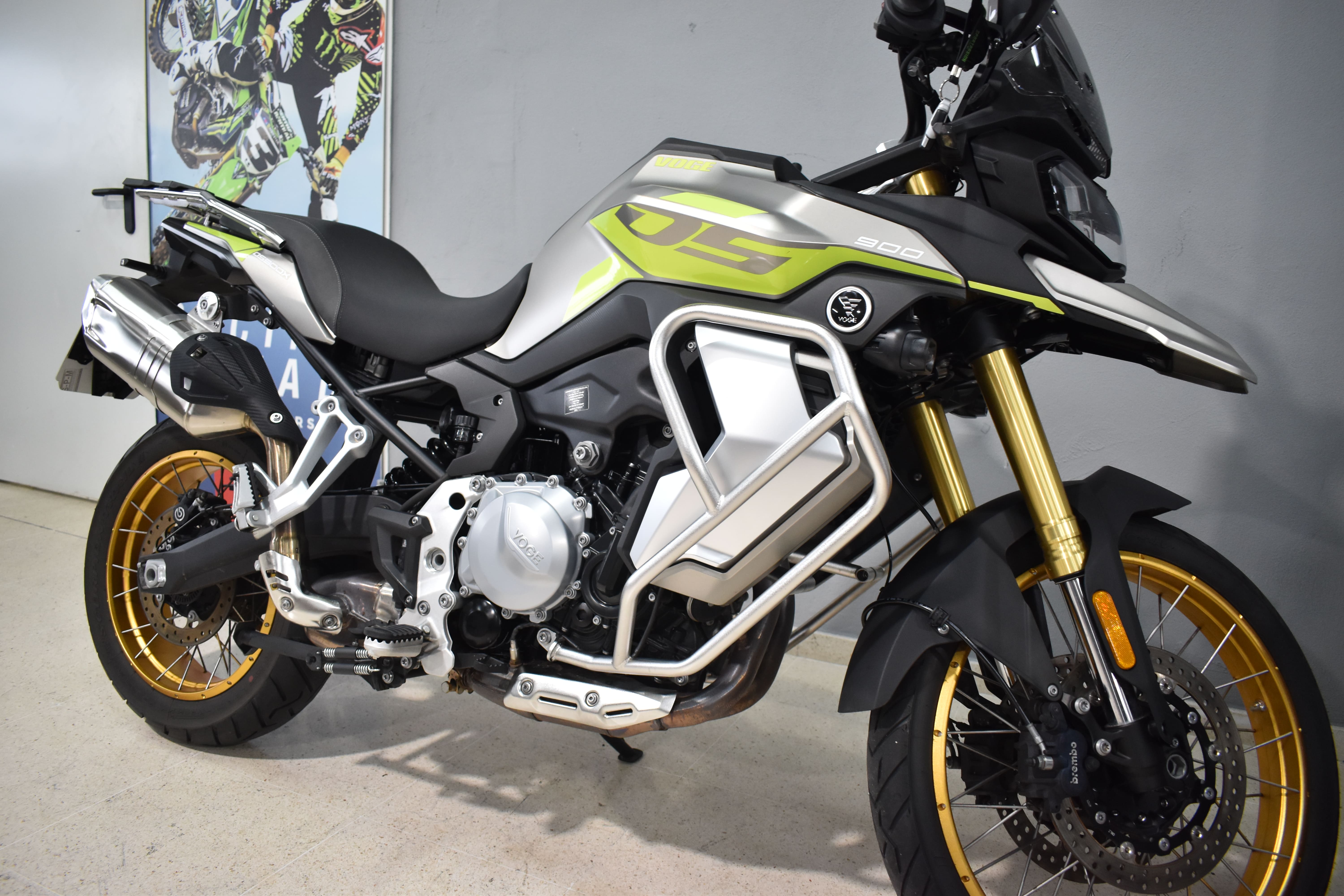 Imagen de VOGE 900 DSX