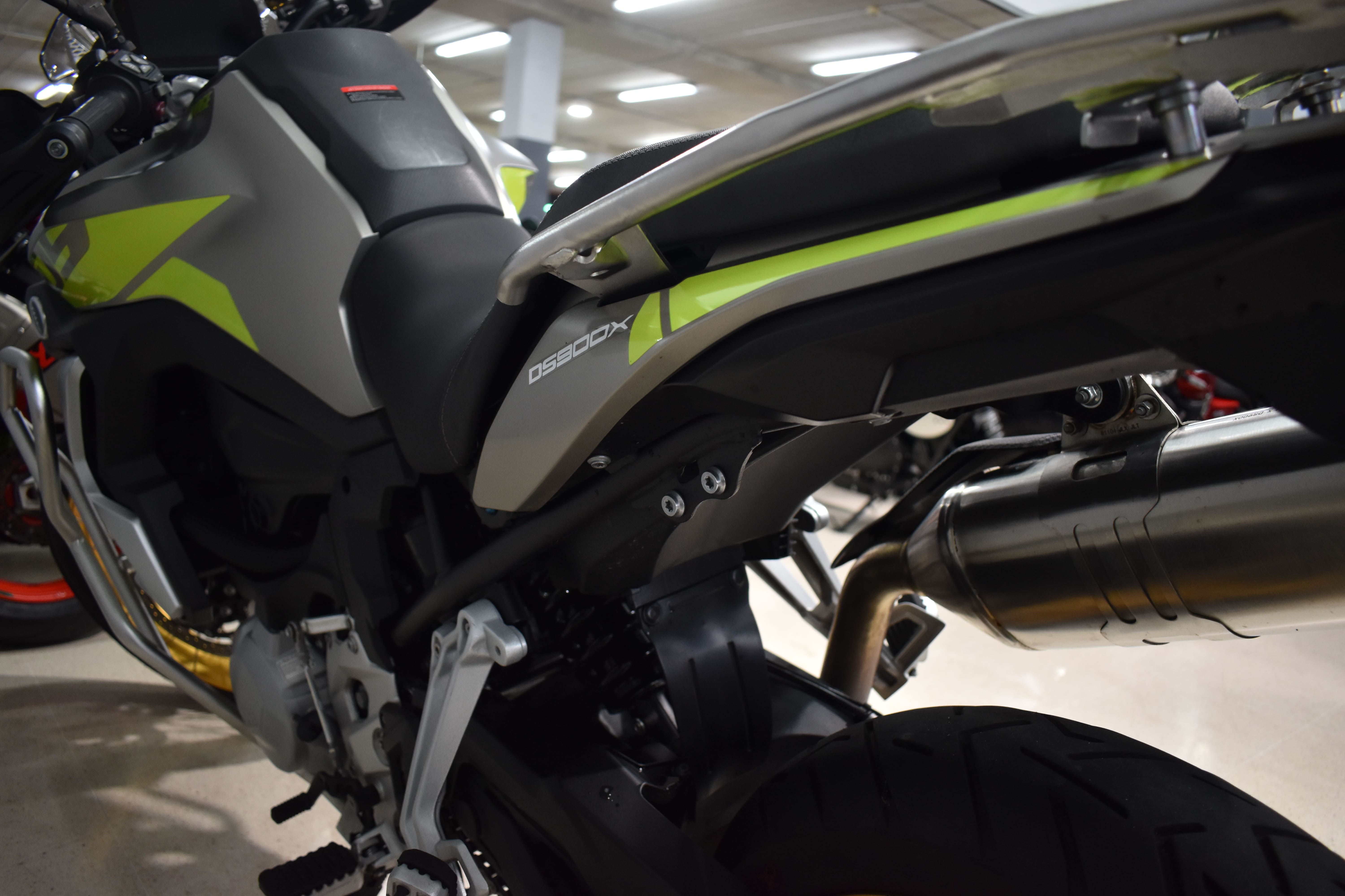 Imagen de VOGE 900 DSX