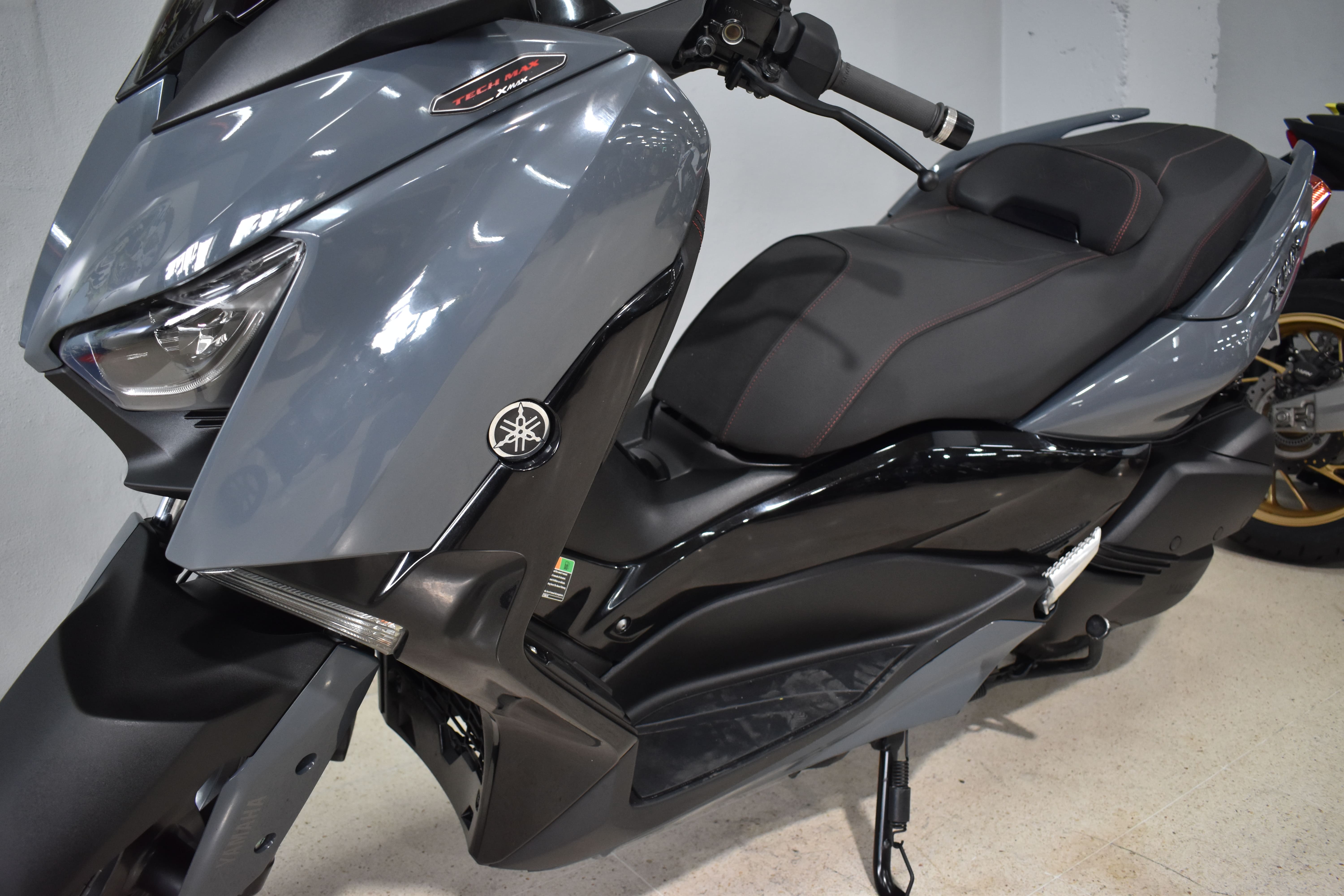 Imagen de YAMAHA XMAX 300 TECH MAX