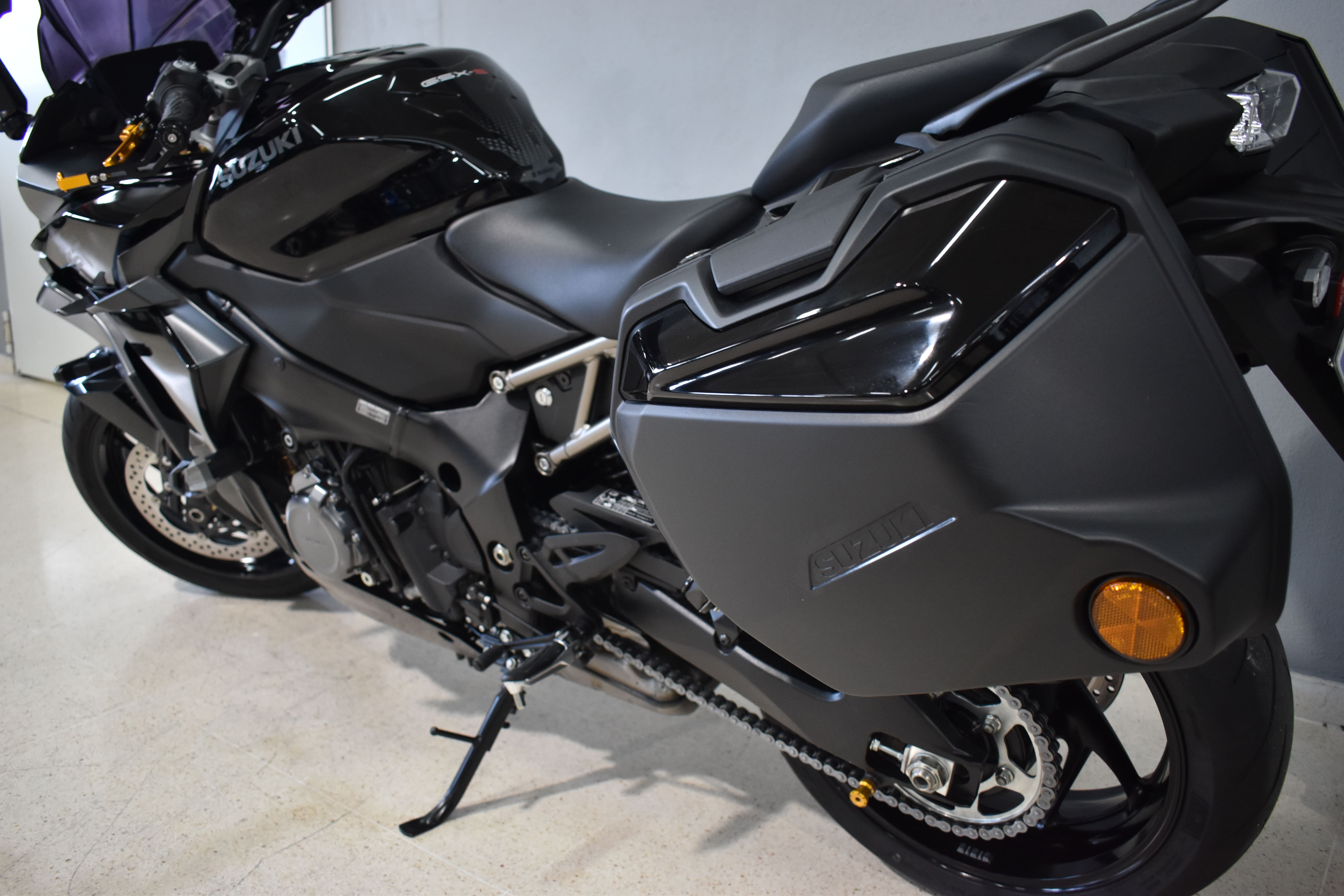 Imagen de SUZUKI GSX-S1000GT