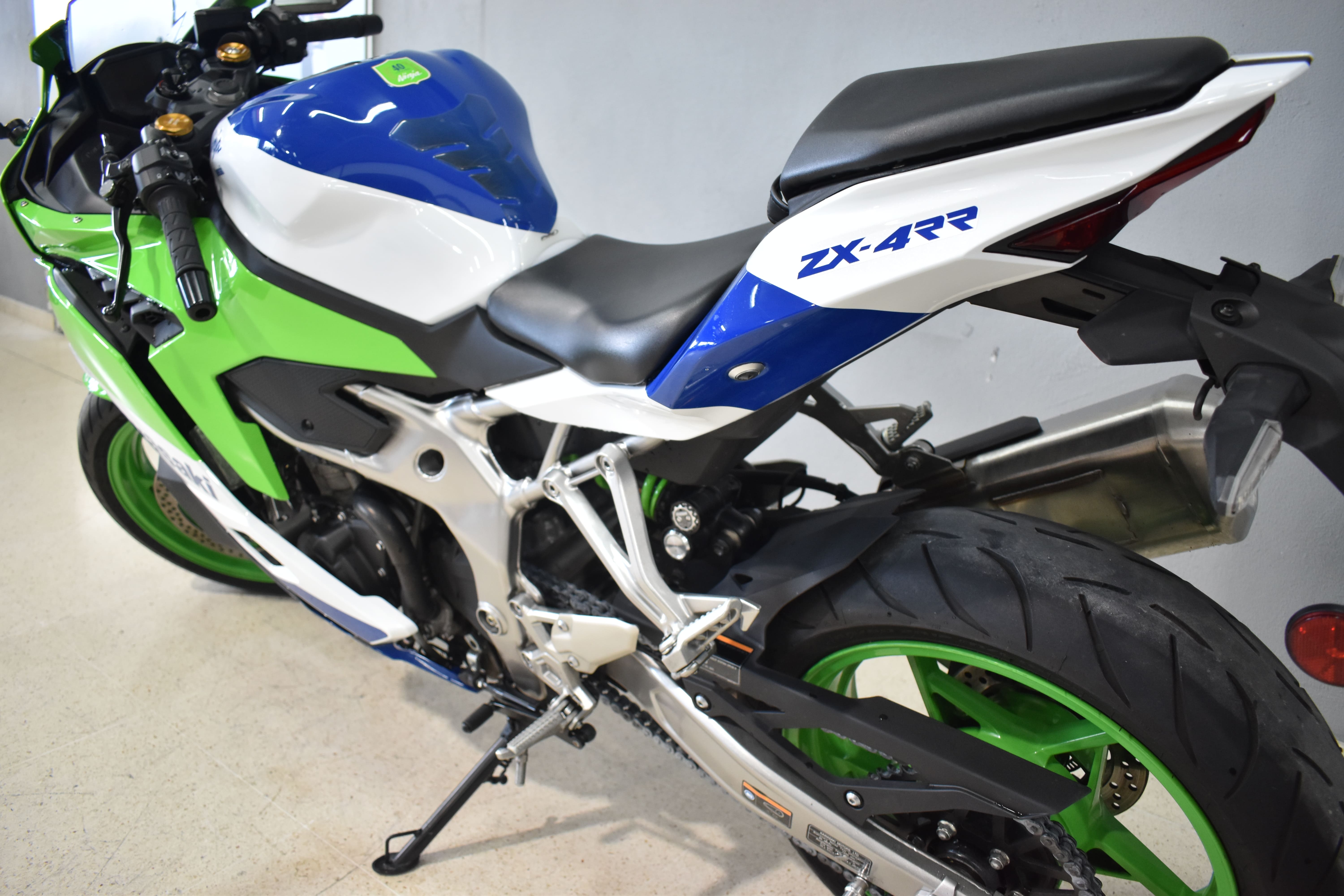Imagen de KAWASAKI NINJA ZX4RR 40TH