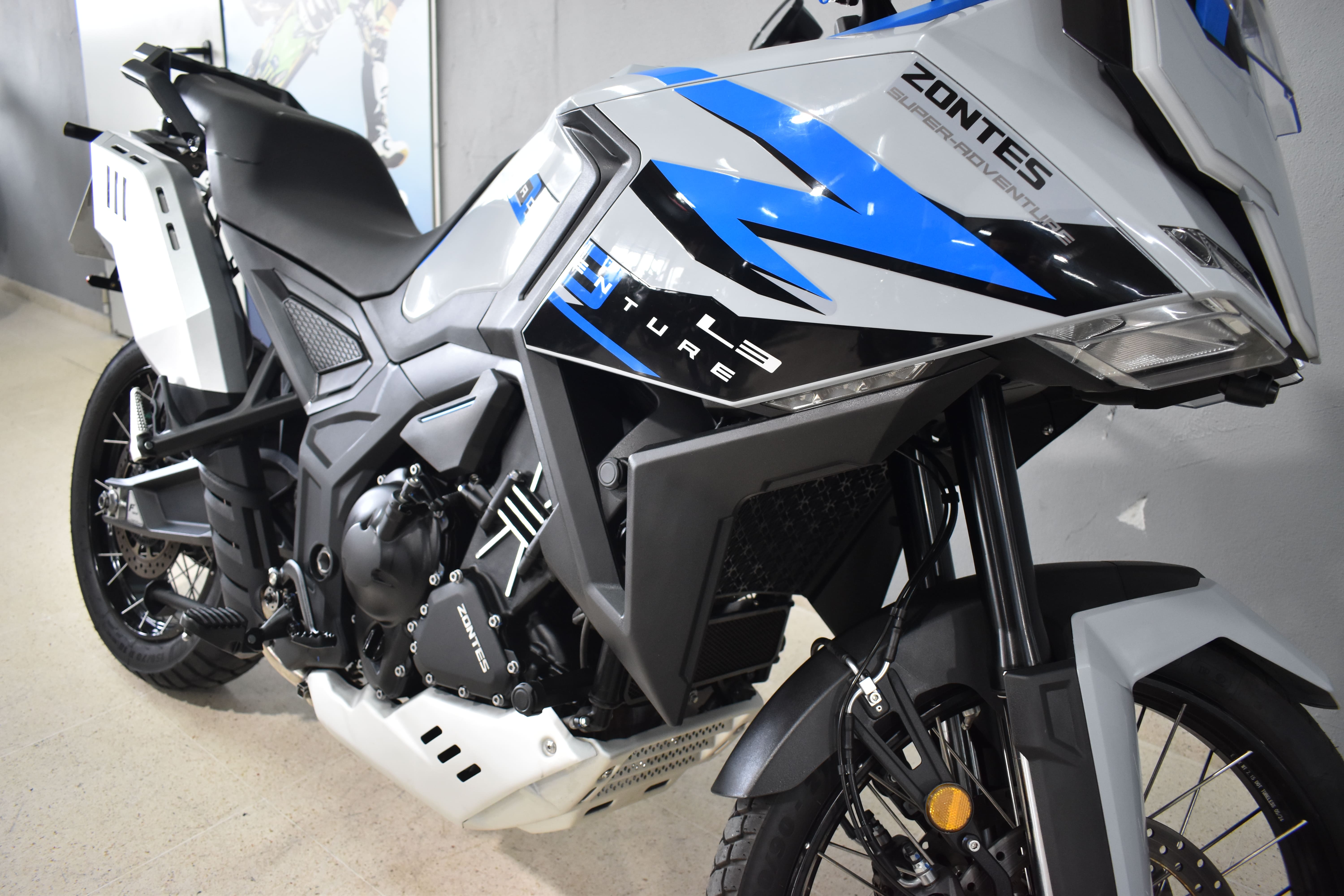 Imagen de ZONTES 703F 21"