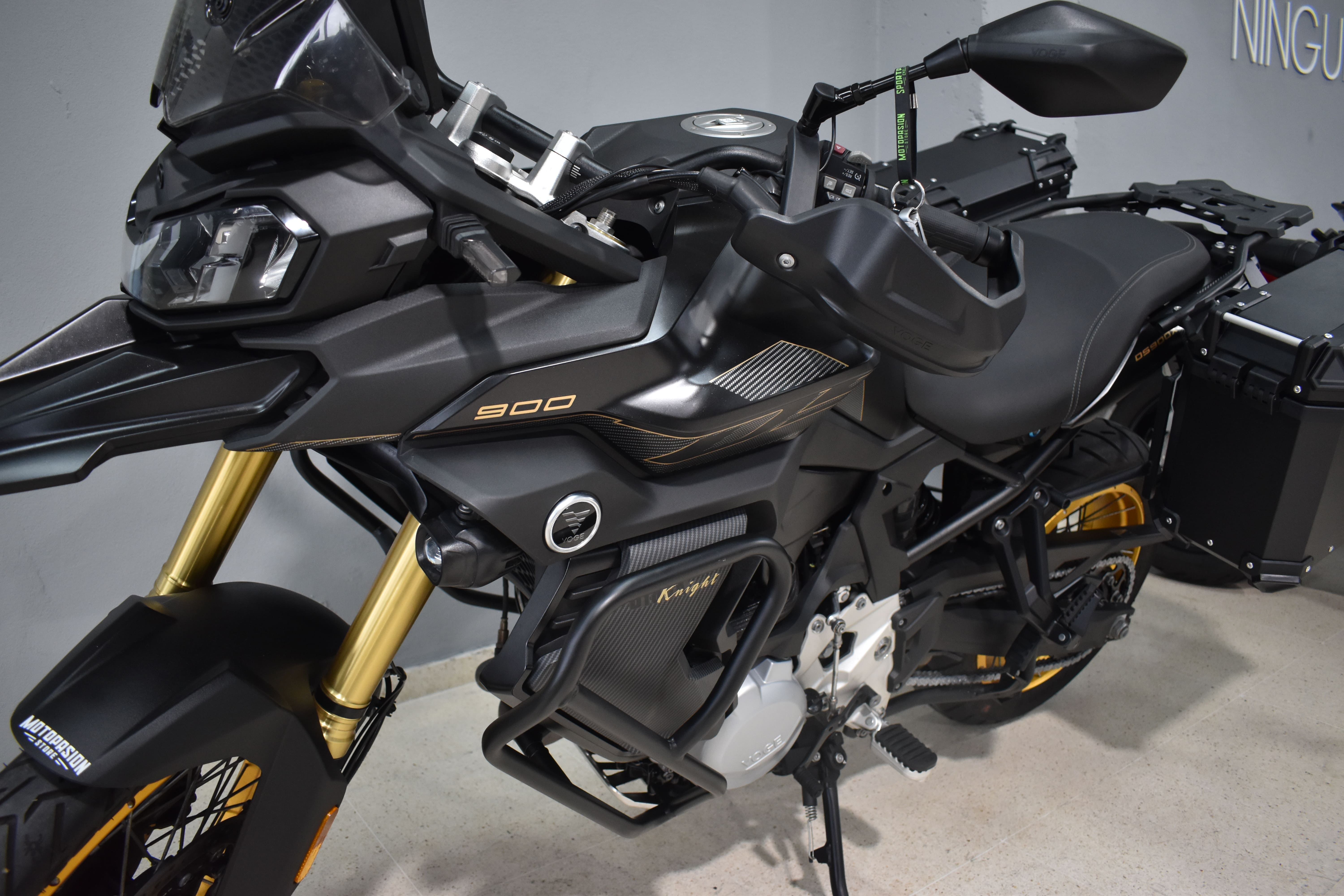 Imagen de VOGE 900 DSX