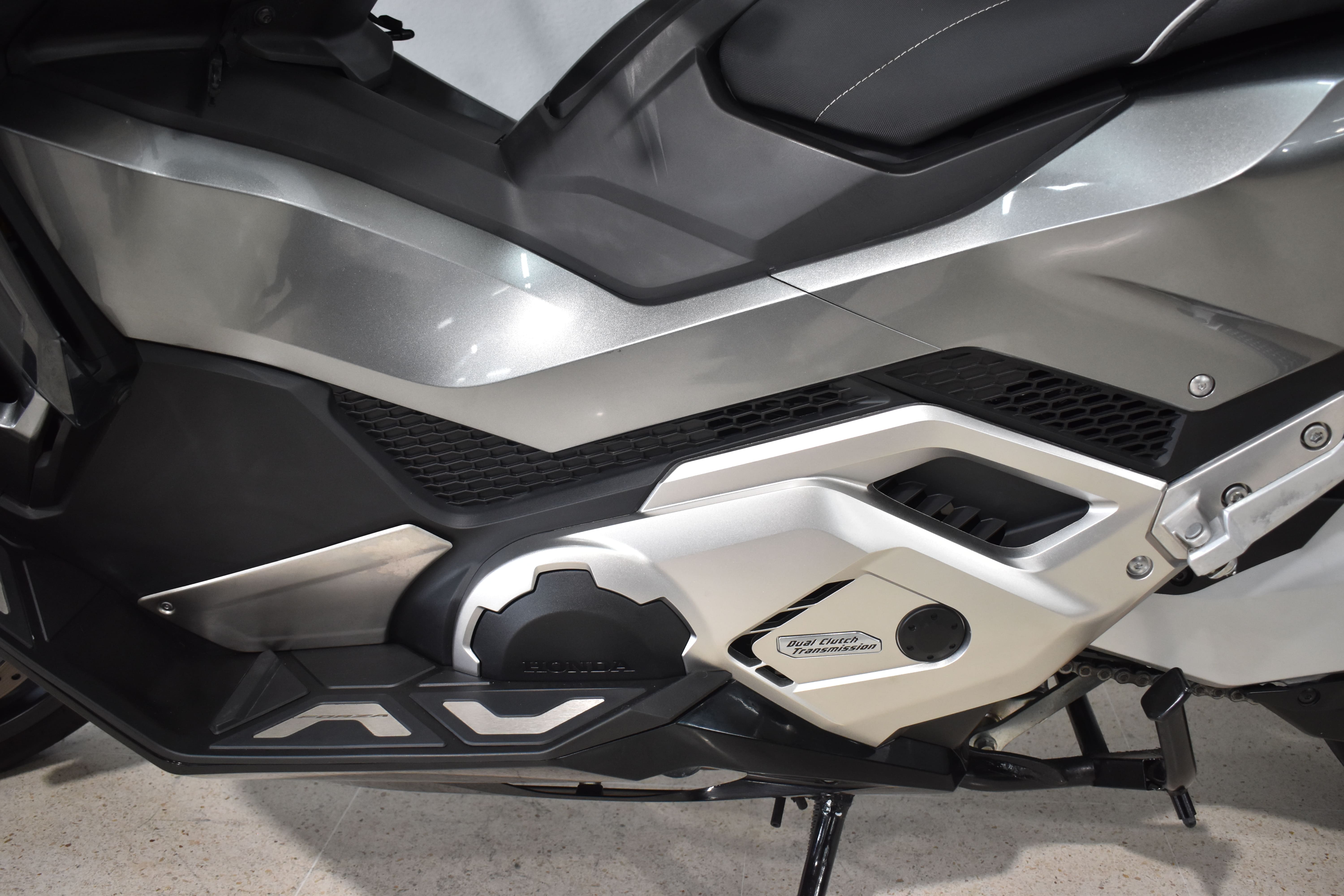 Imagen de HONDA FORZA 750