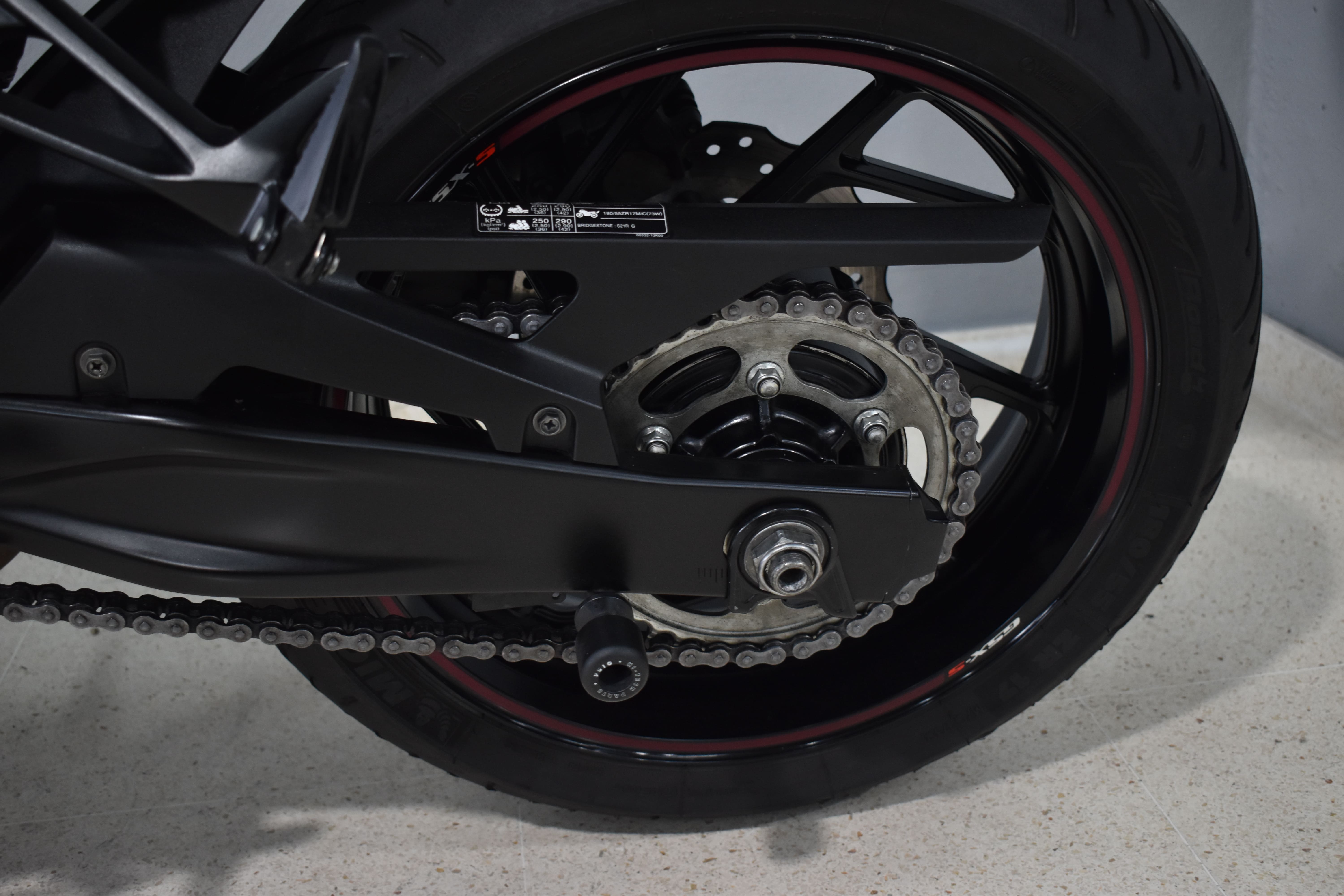 Imagen de SUZUKI GSX-S750