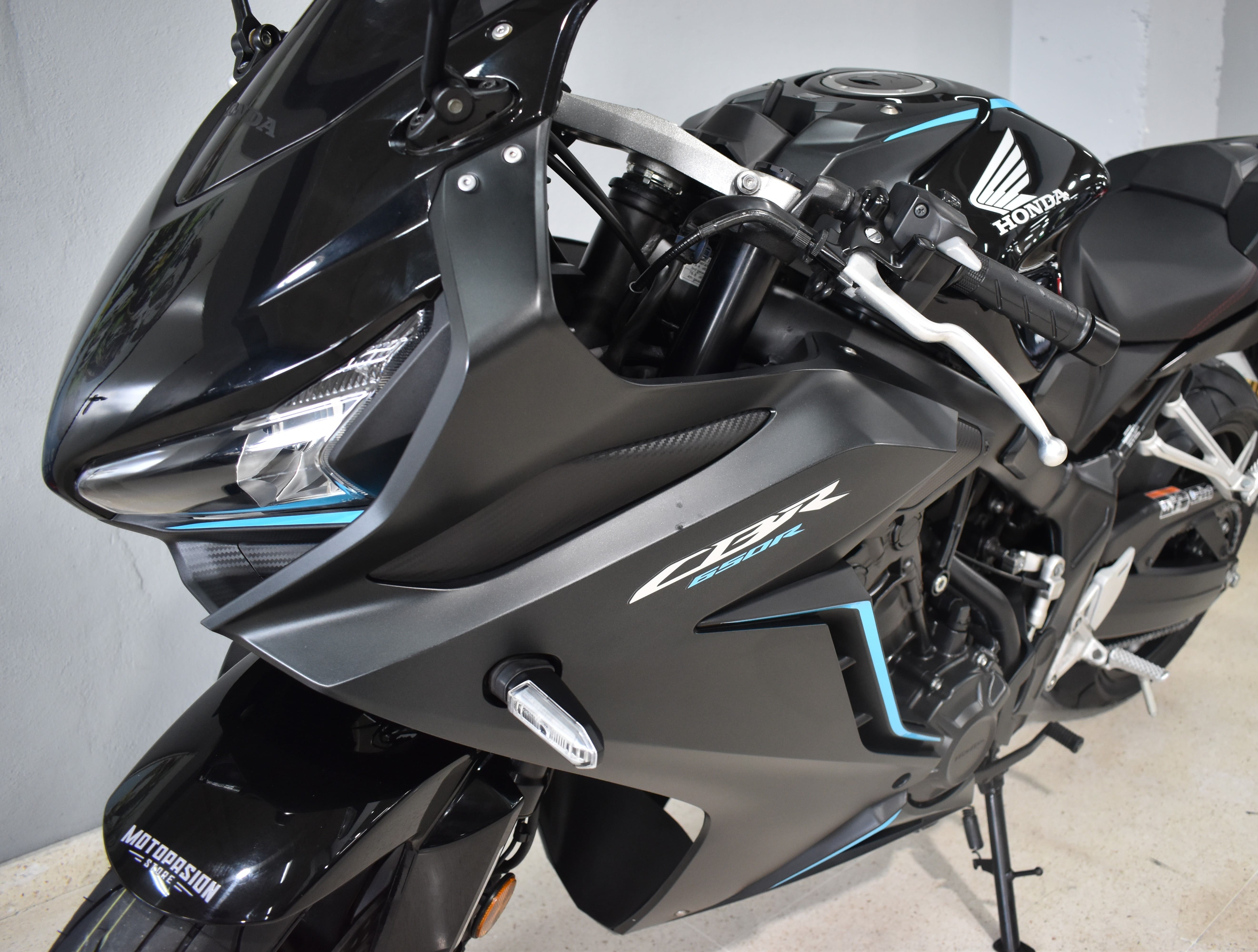 Imagen de HONDA CBR650R