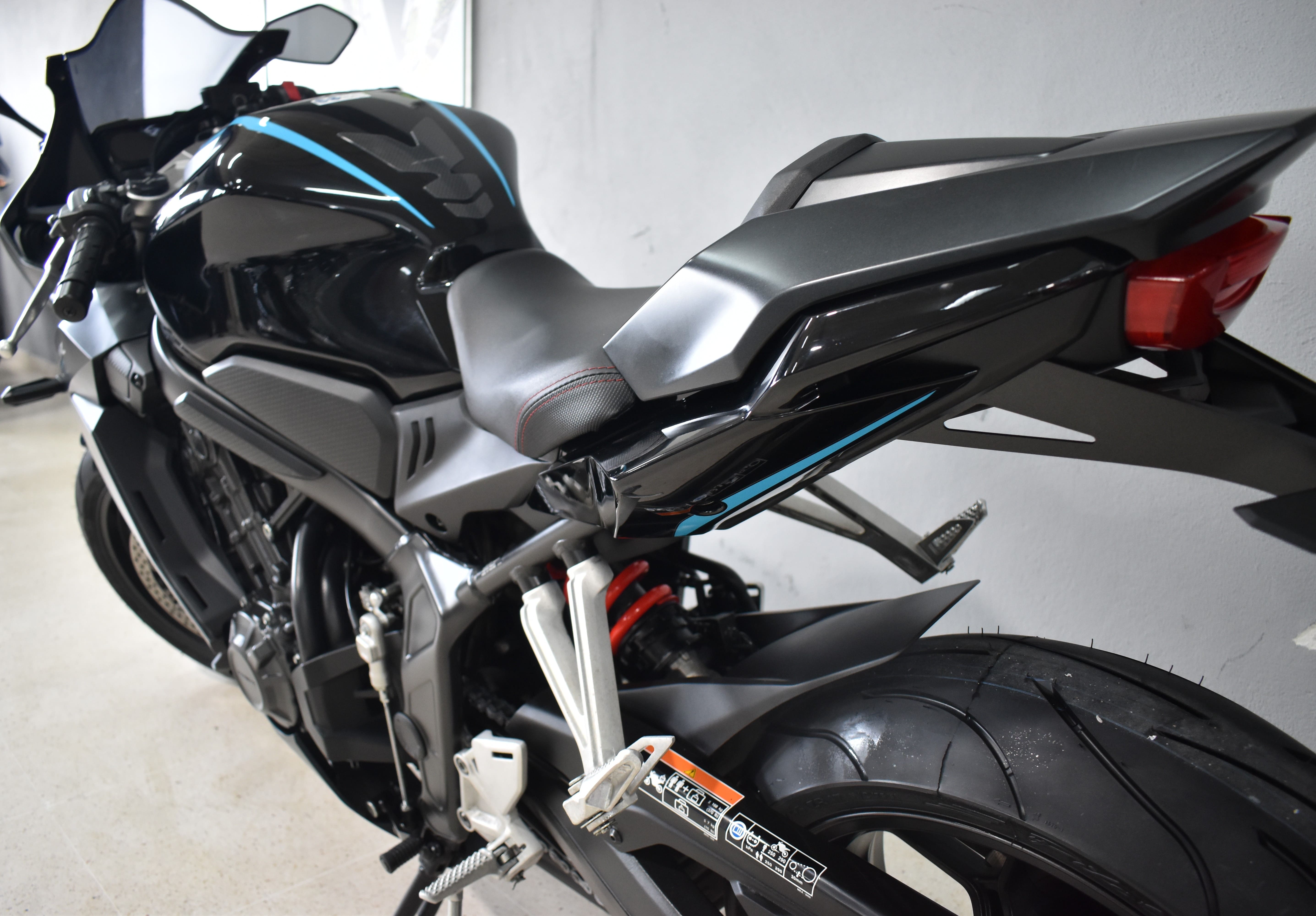 Imagen de HONDA CBR650R