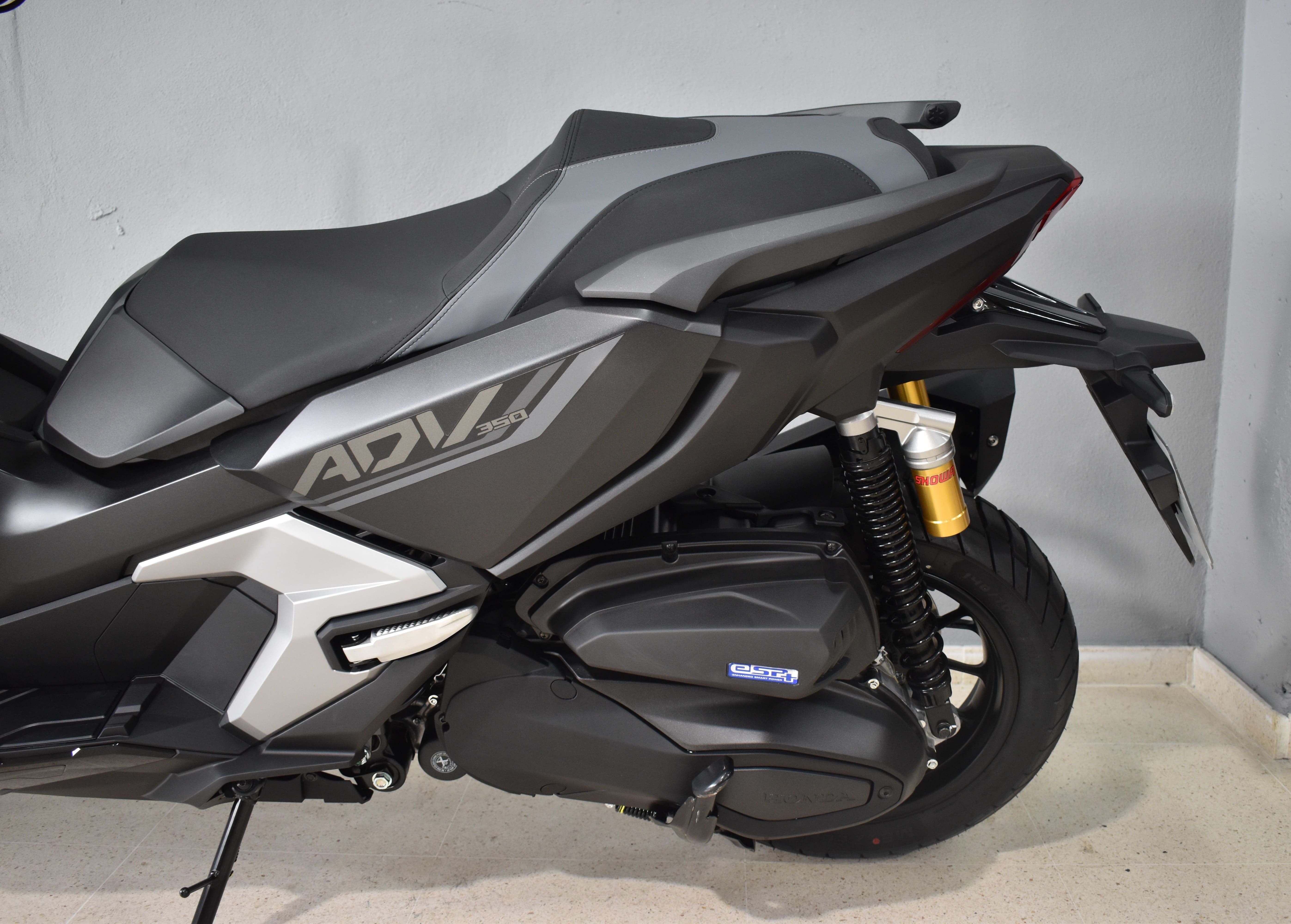 Imagen de HONDA ADV 350