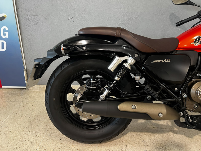 Imagen de QJMOTOR SRV 125 E5+ - NARANJA