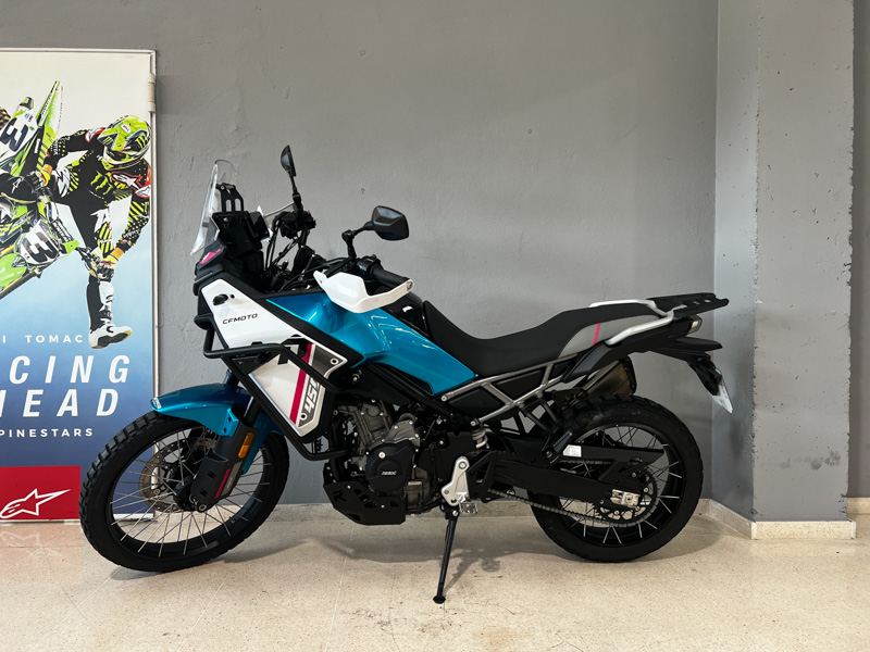 Imagen de CFMOTO 450 MT 25 - ZEPHYR BLUE