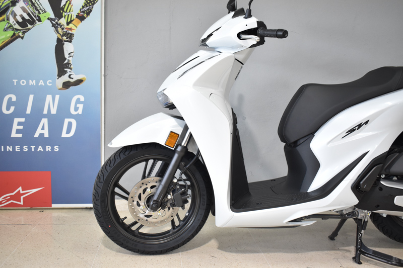 Imagen de HONDA SCOOPY 125