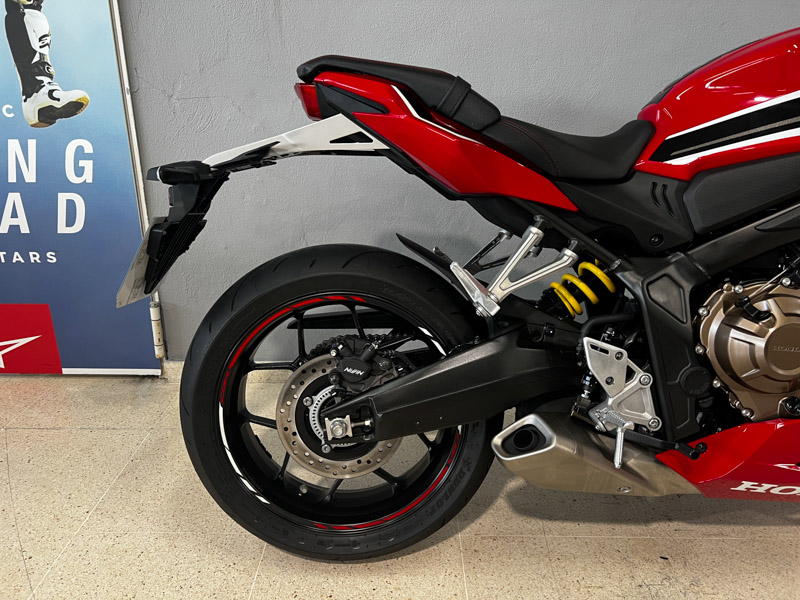 Imagen de HONDA CBR650R - (CBR650RA) 21 - ROJO